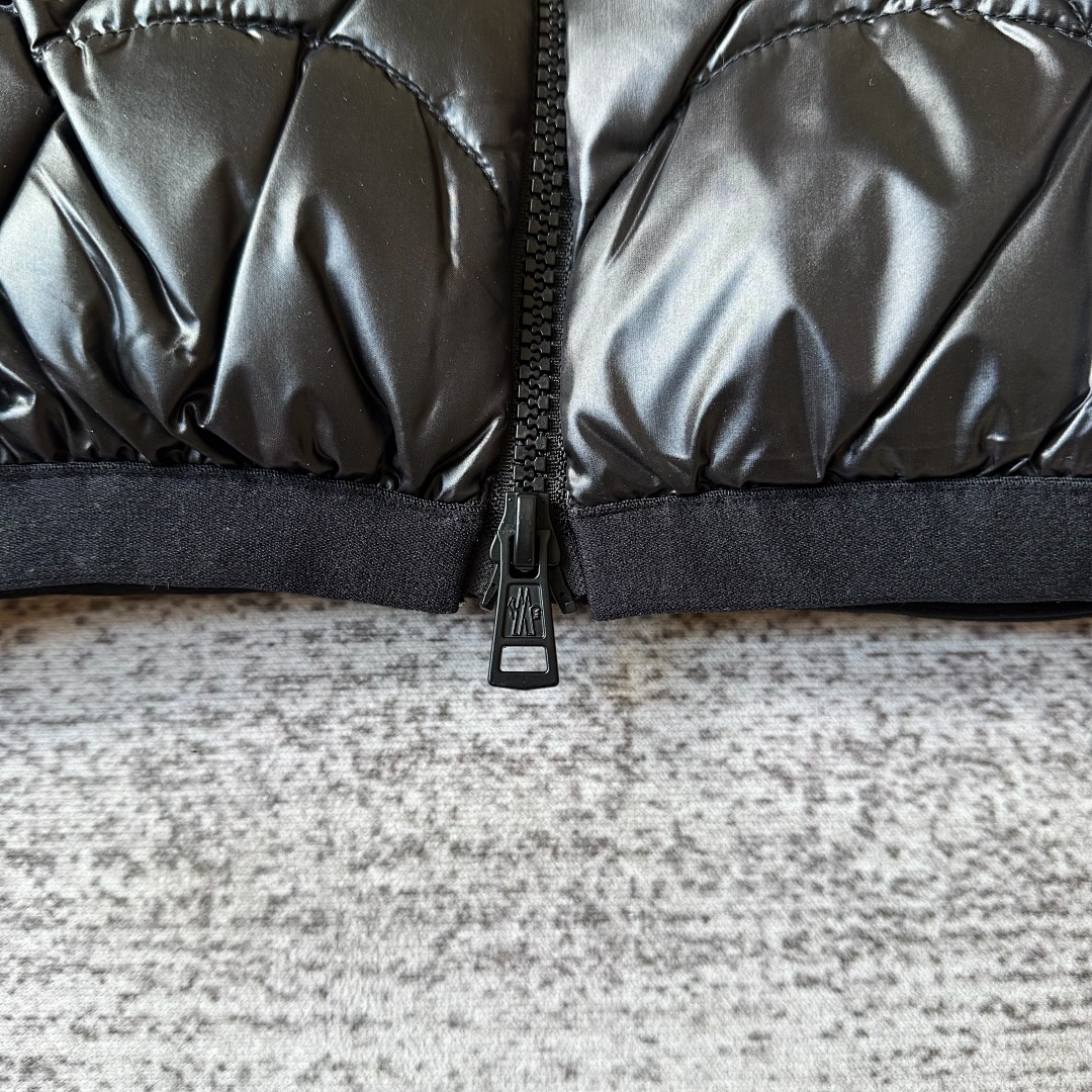Moncler spider down jacket - Image 10