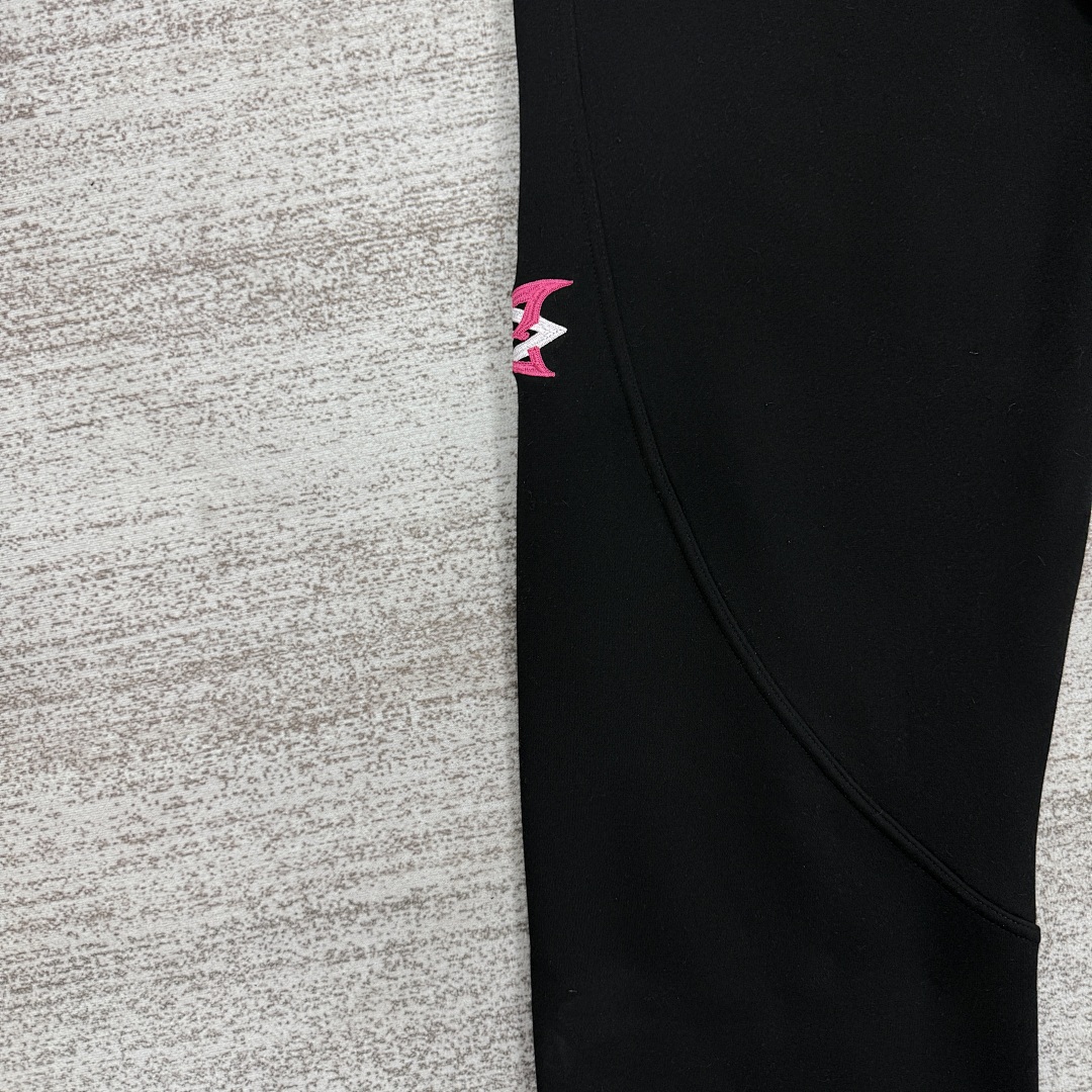 Mertra X Umbro Pink Double Hood Hoodie - Image 70