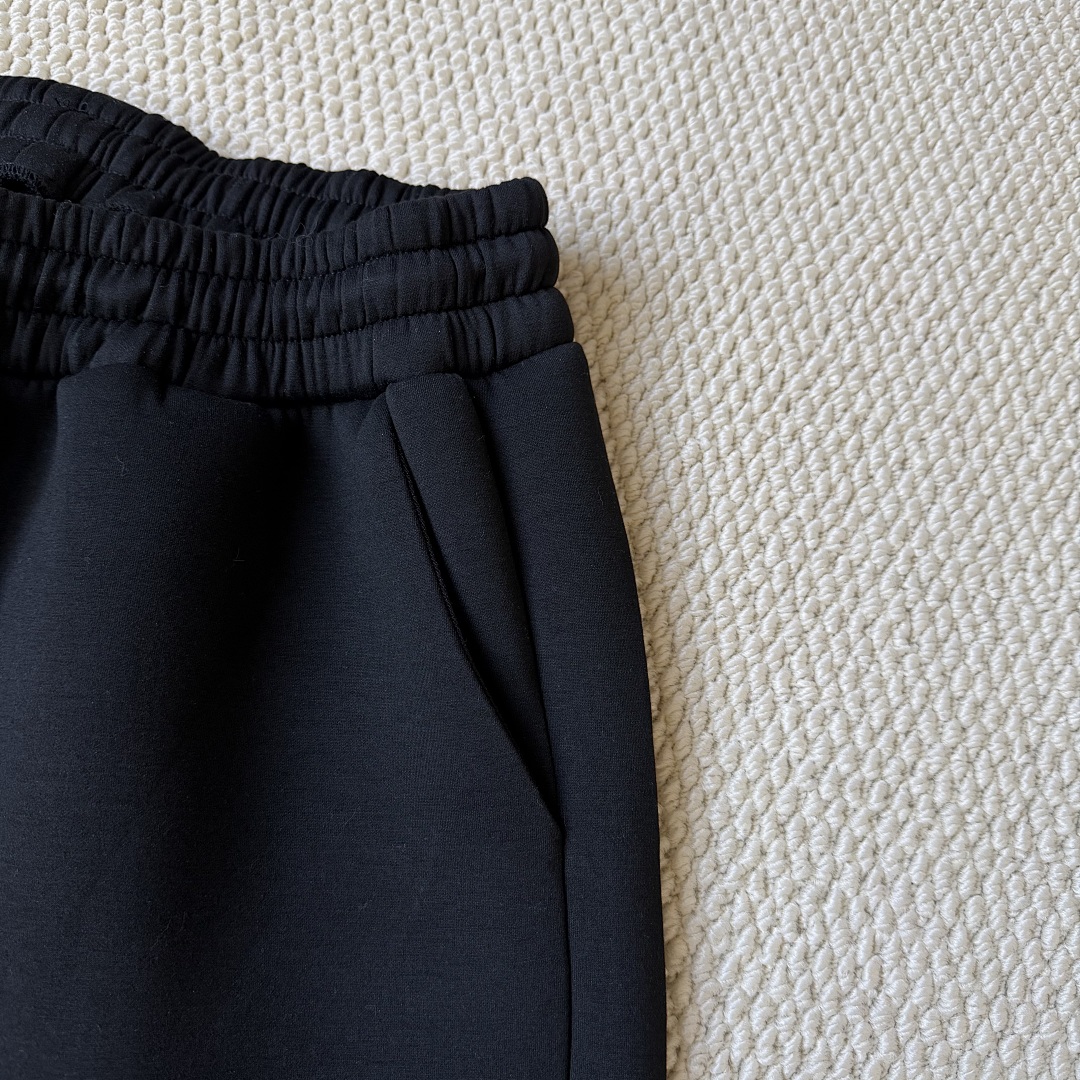 Saint Alexander tracksuit - Image 14