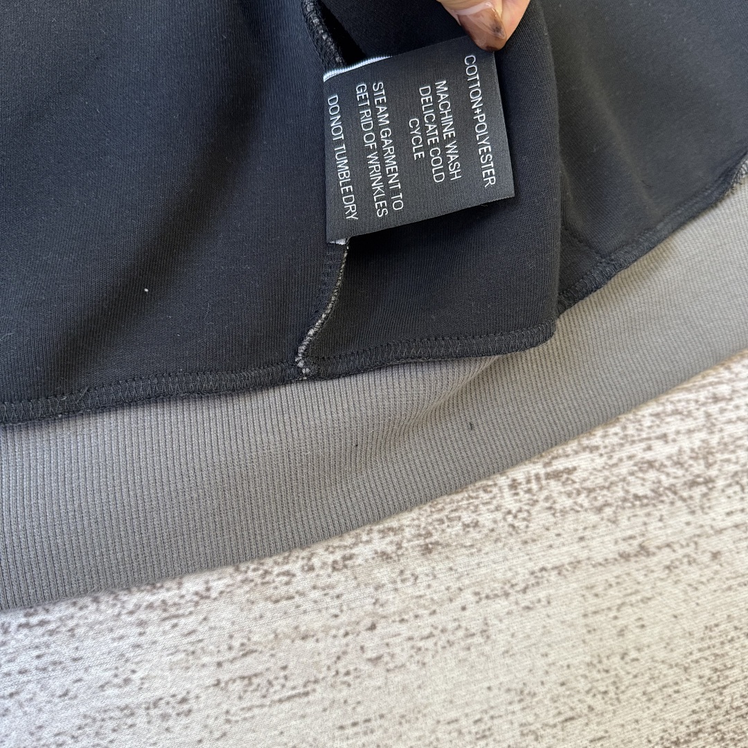 Saint Alexander tracksuit (ZIP) - Image 8