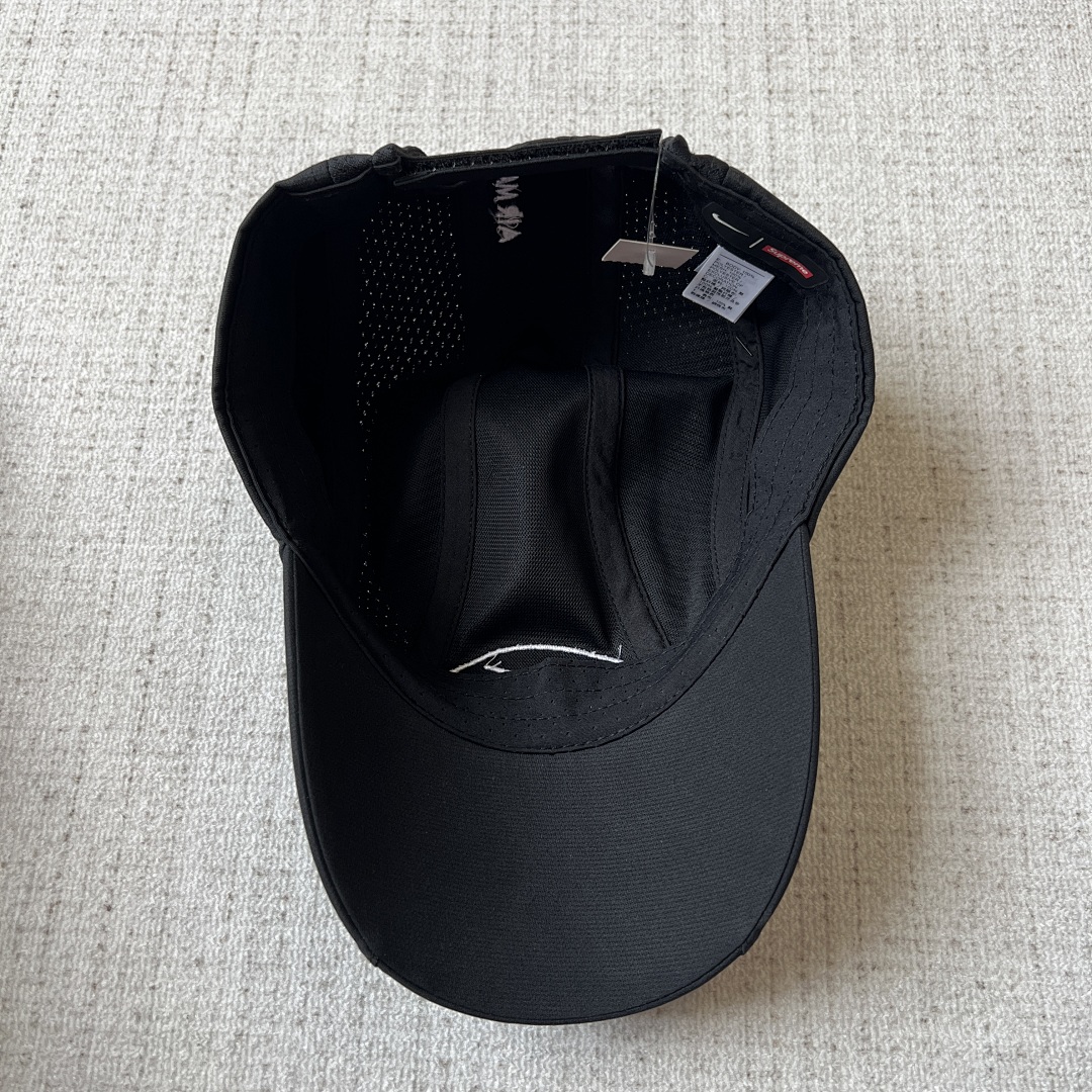 Nike Supreme cap - Image 4