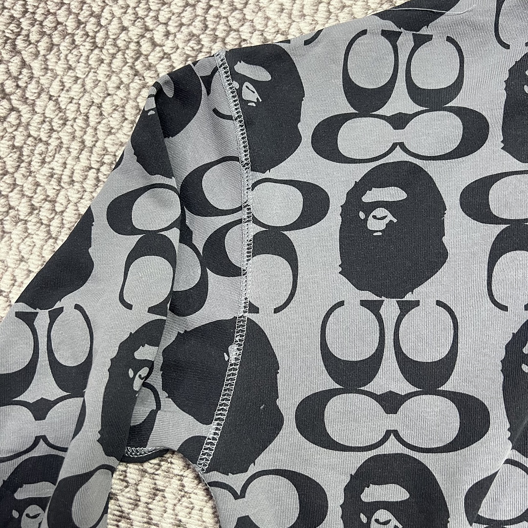 Bape COAC LOGO Sweatshirt - Image 24