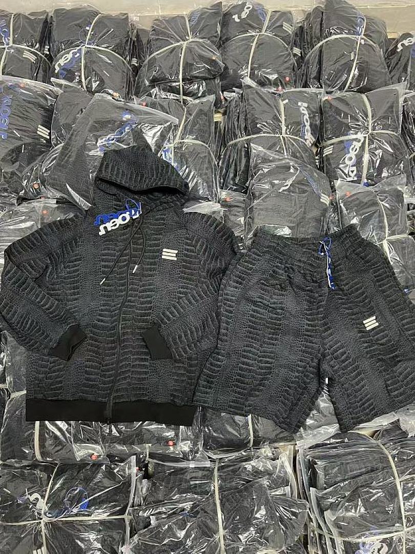 Kroen Croclock Hoodie (Black) - Image 43