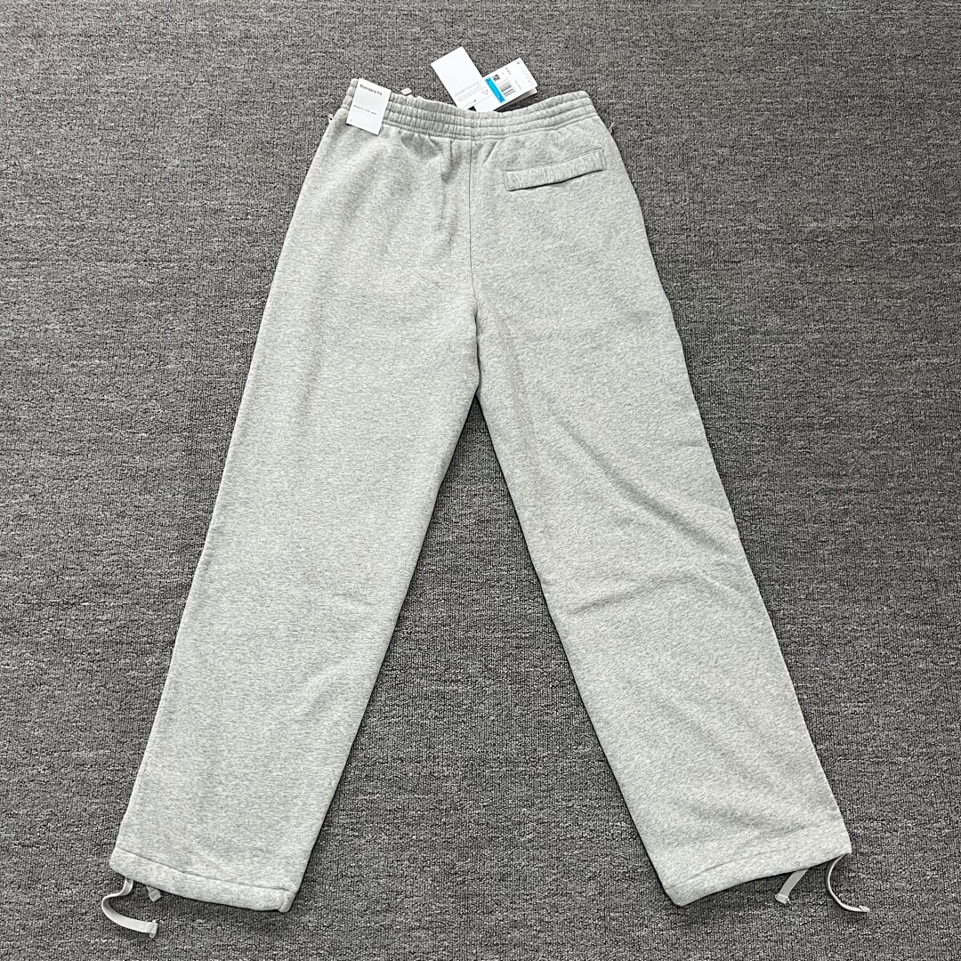 Nike baggy sweatpants - Image 8