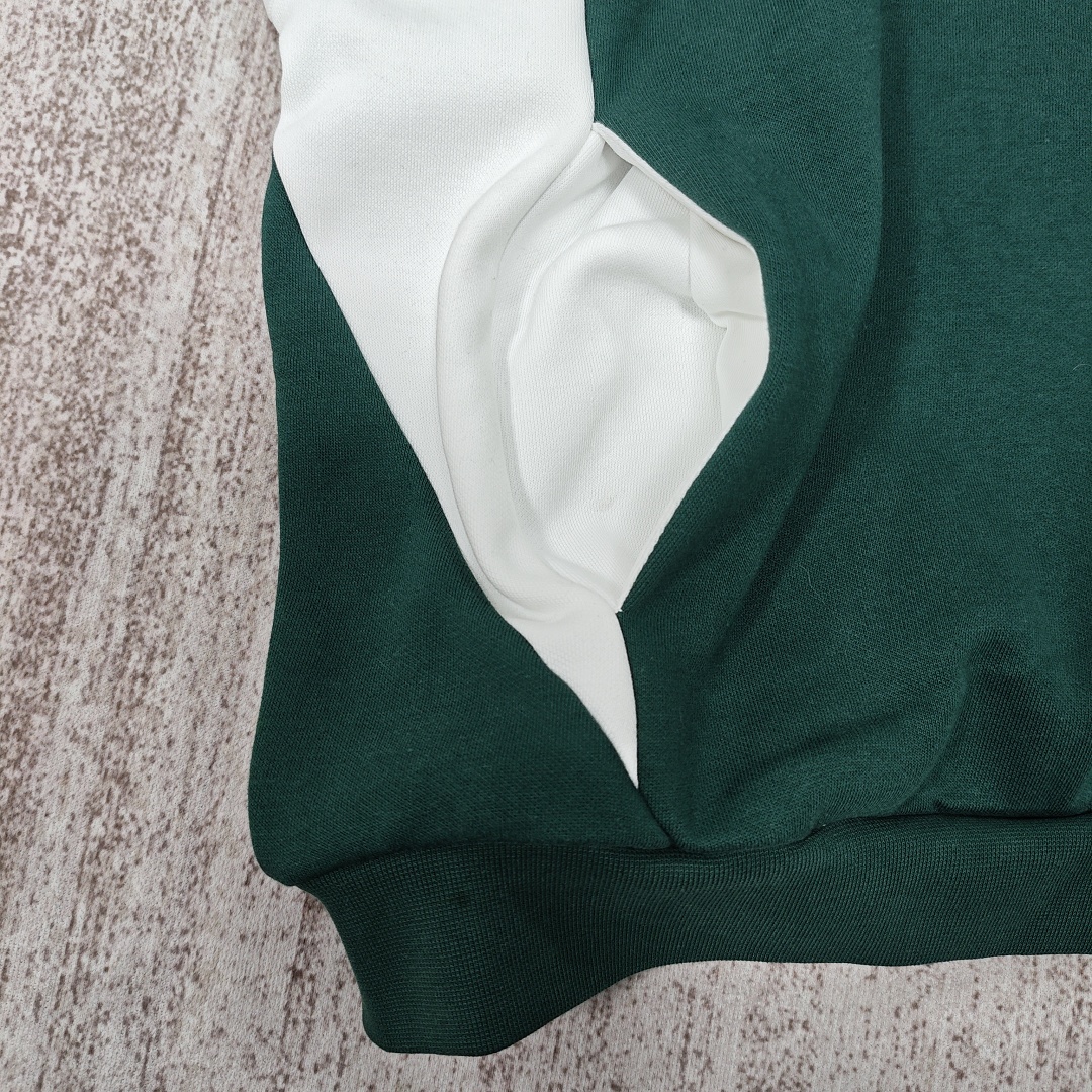 Mertra green top - Image 4