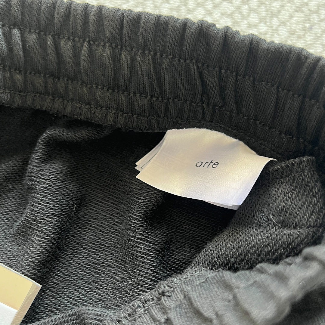 Arte Antwerp hoodie and pants - Image 16