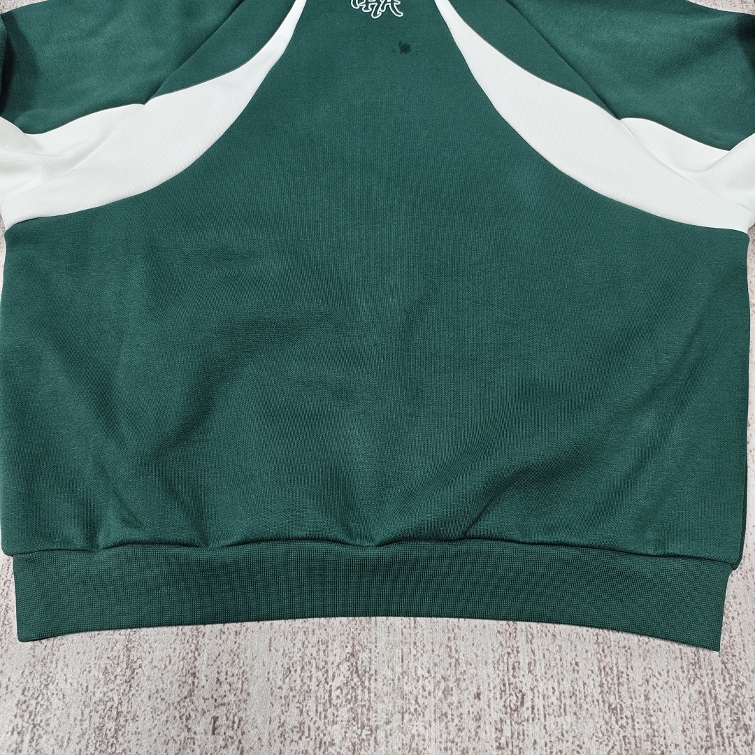 Mertra green top - Image 11