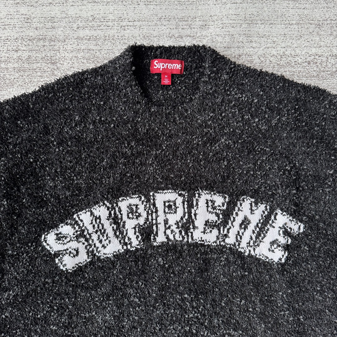 Supreme sweater - Image 8