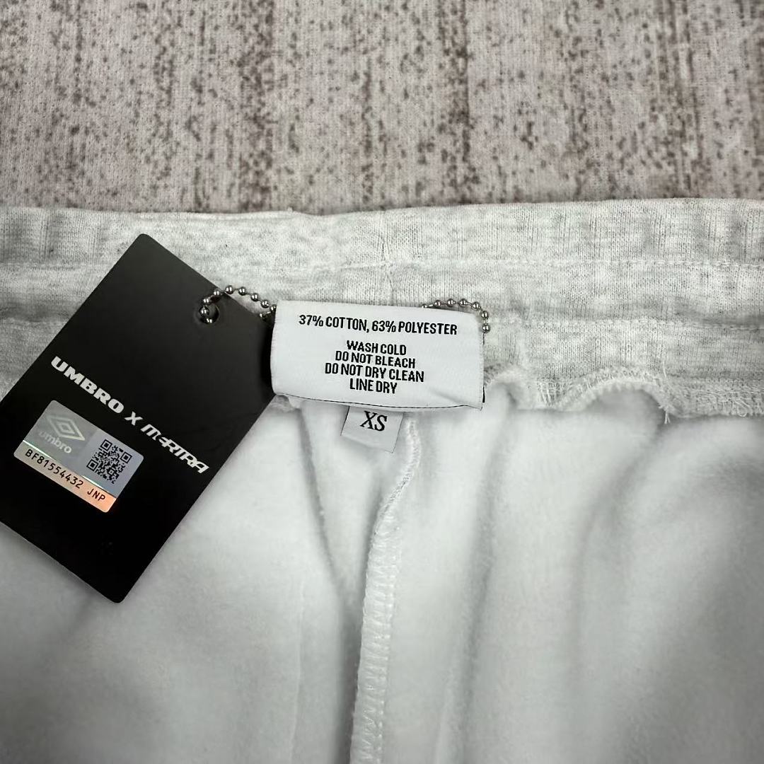 Mertra X Umbro Pink Double Hood Hoodie - Image 22