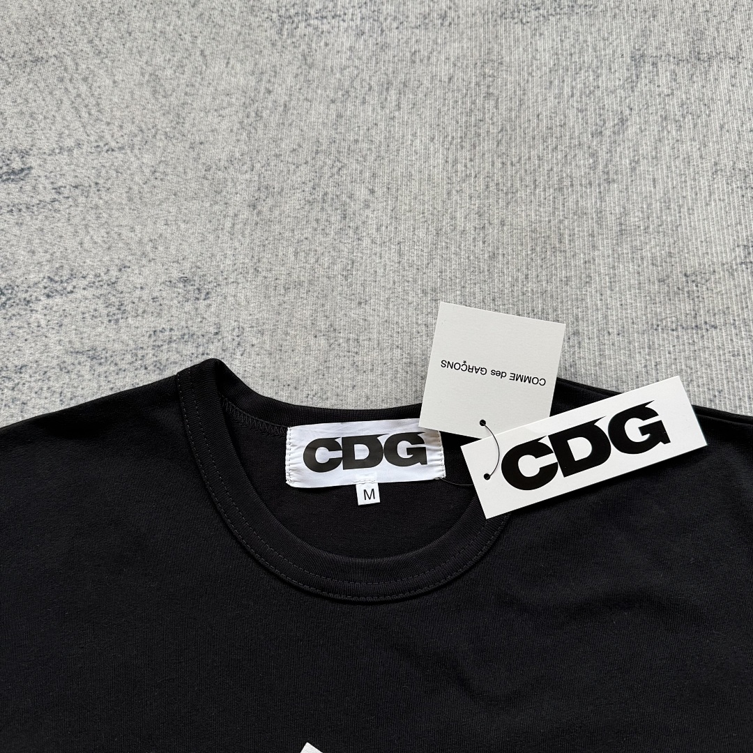 Comme des Garcons T-shirt - Image 6