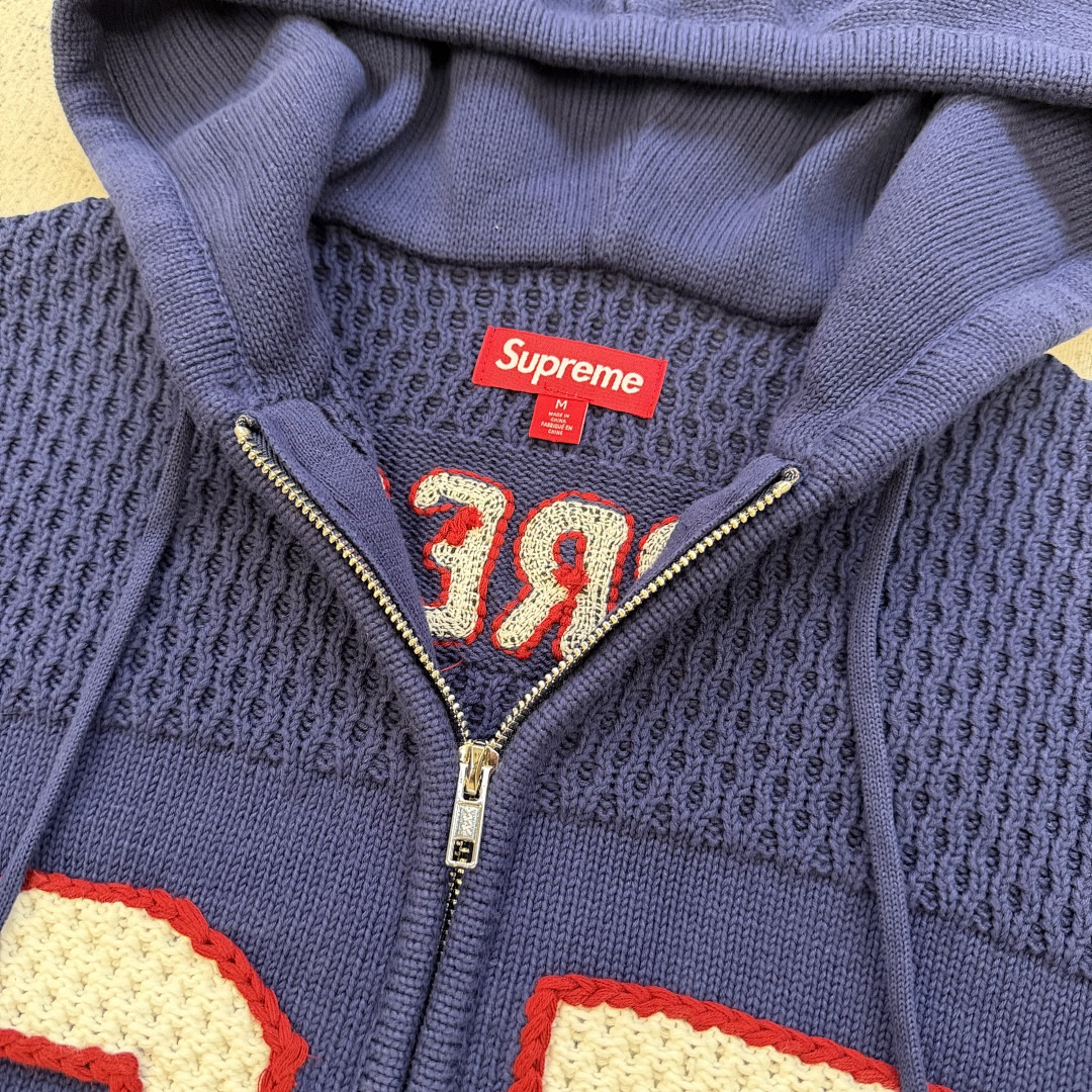 Supreme sweater - Image 41