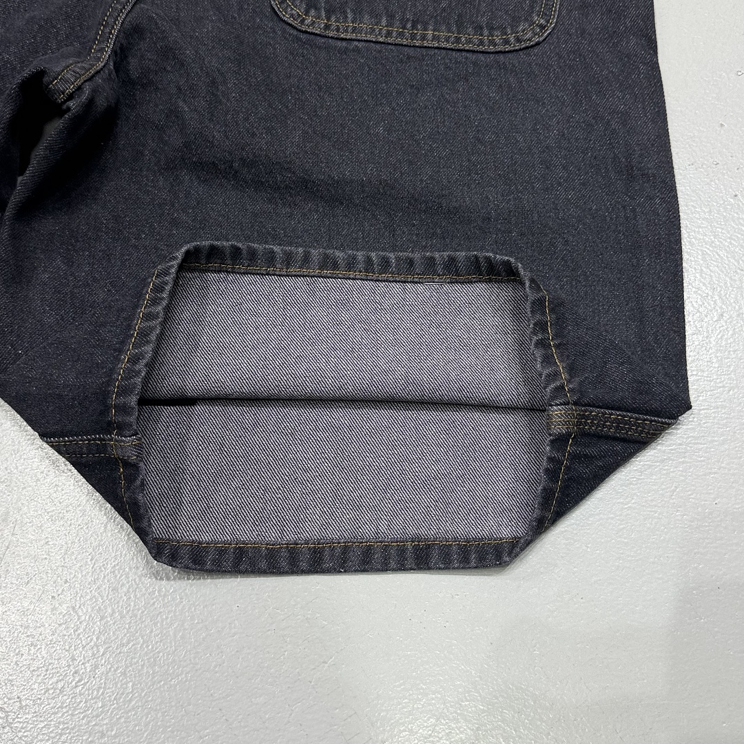 Poser Leaf Embroidered Denim Shorts - Image 11