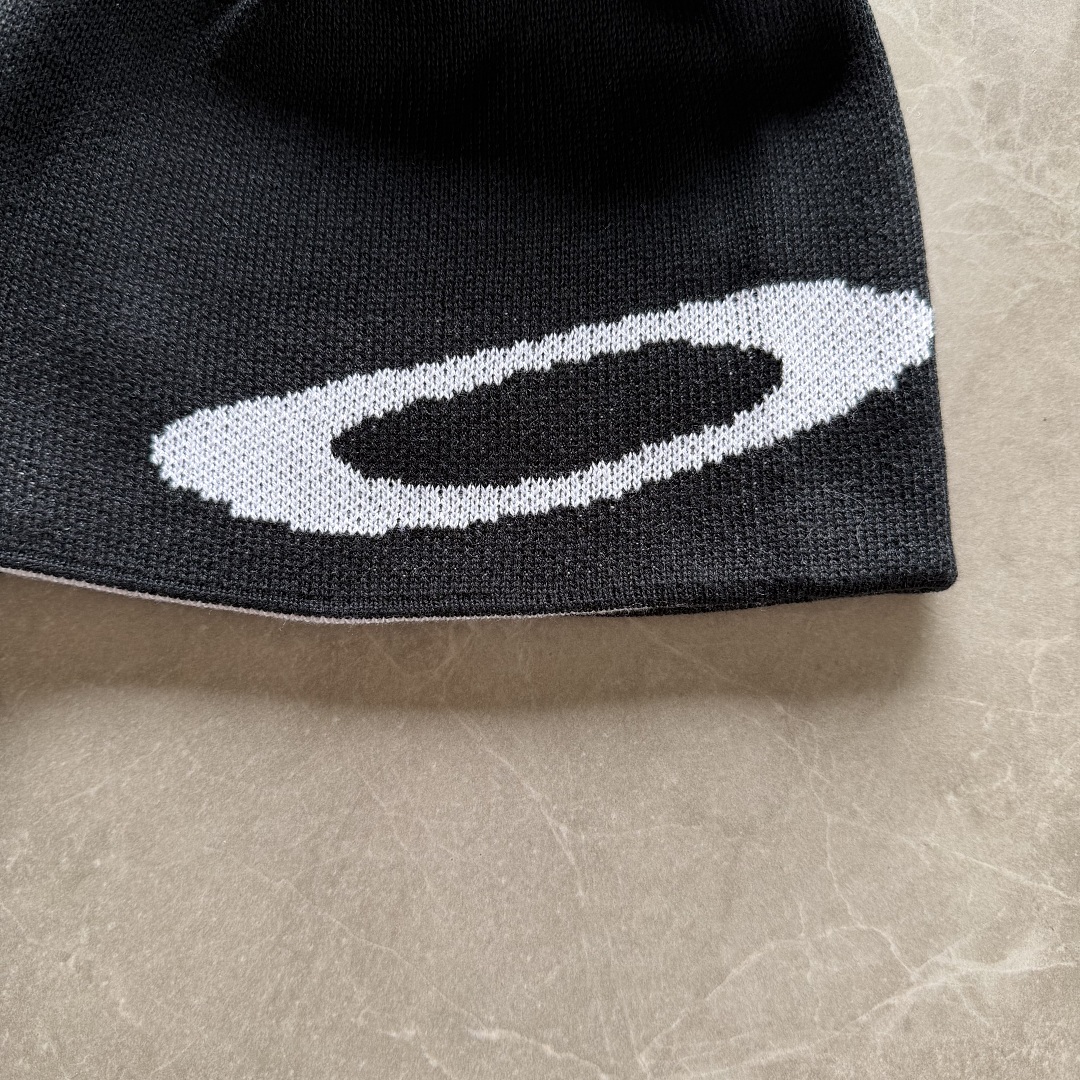 Unbranded OK beanie - Image 3