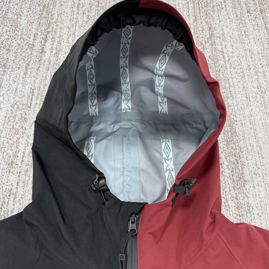 Mertra x Umbro Technical Jacket (Black & red) - Image 6
