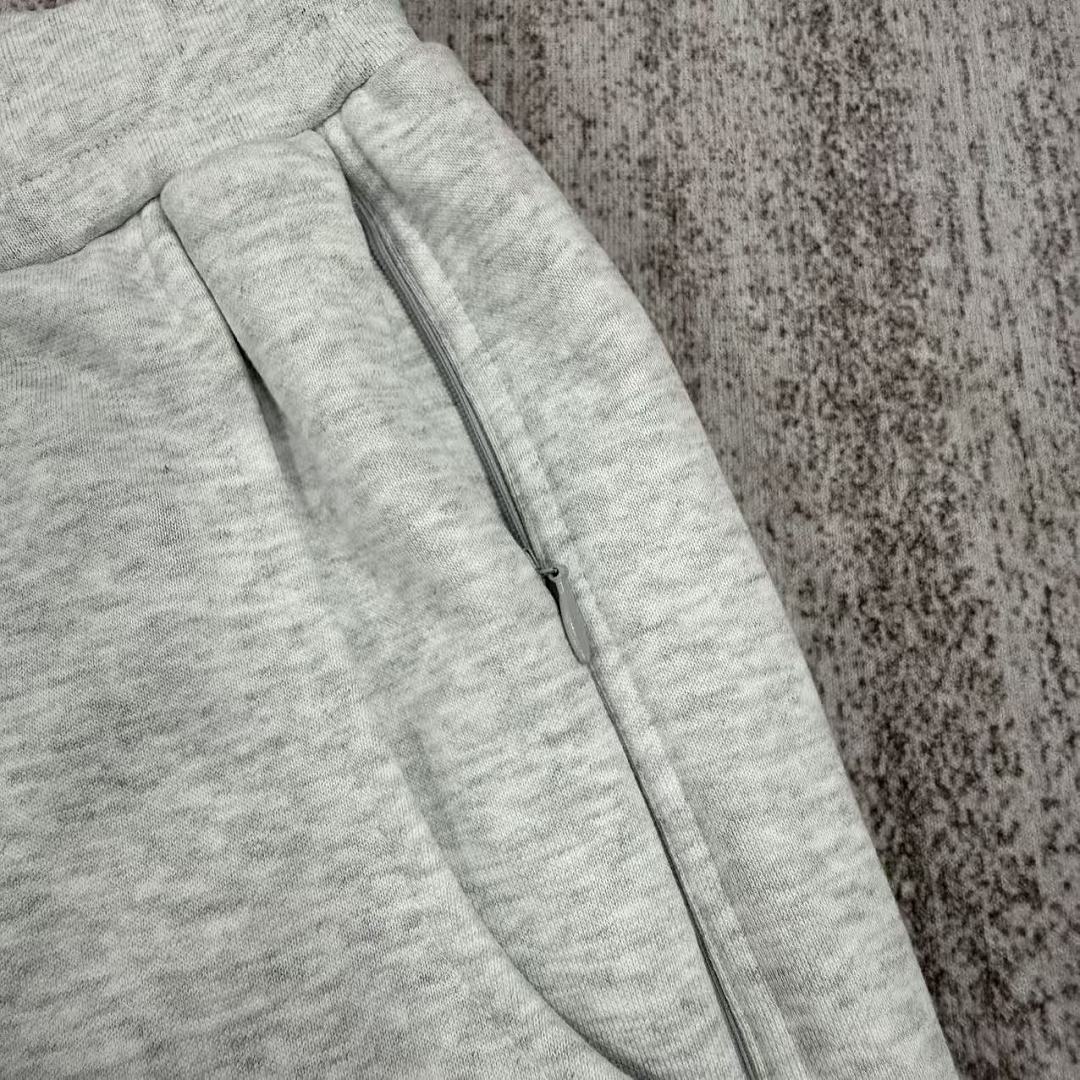 Mertra X Umbro Pink Double Hood Hoodie - Image 29