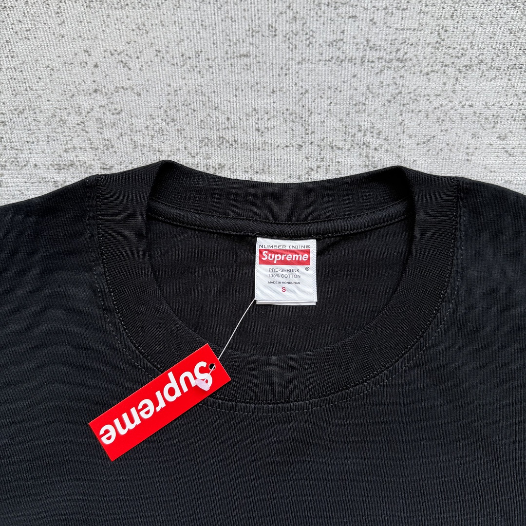 Supreme tee - Image 4