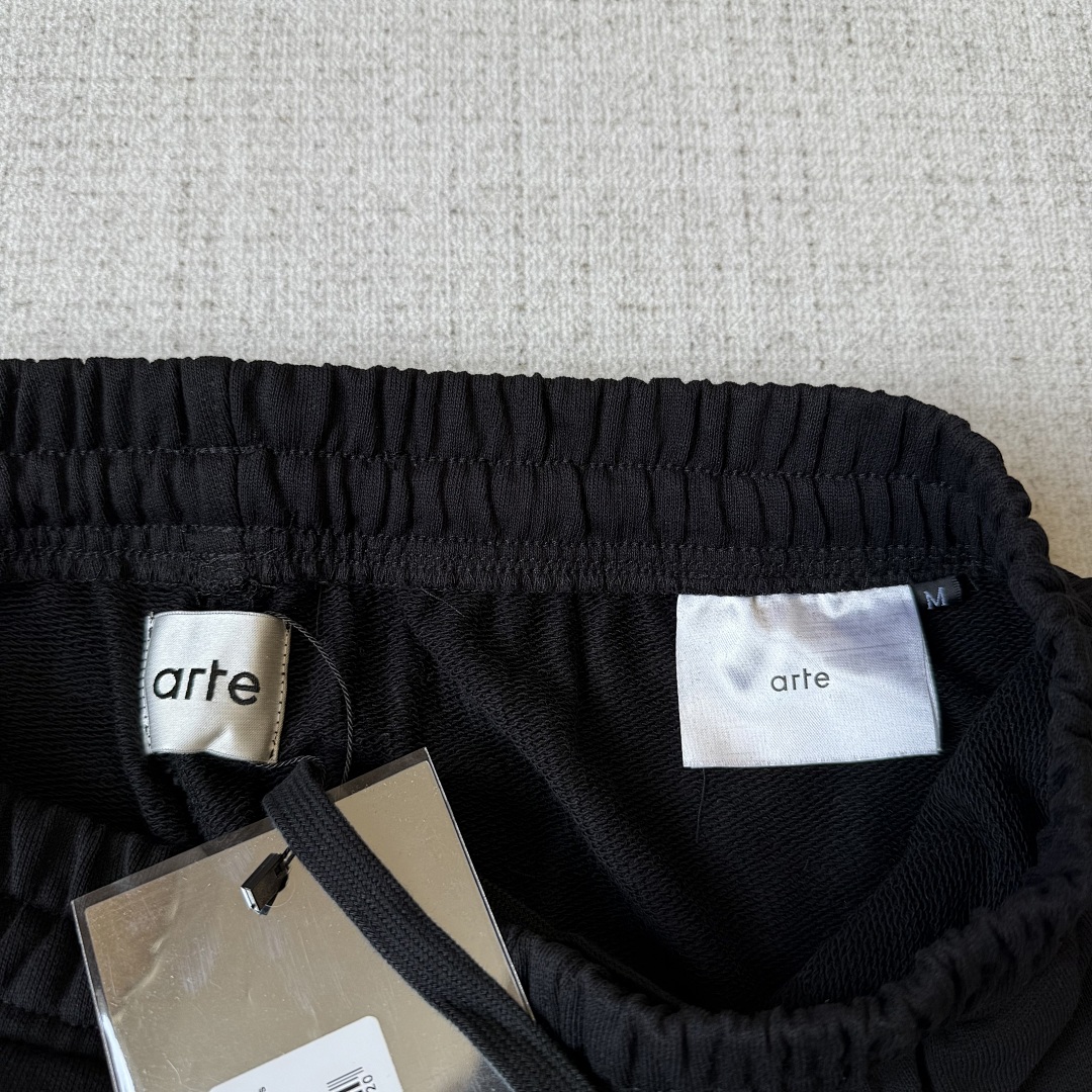 Arte Antwerp hoodie and pants - Image 14
