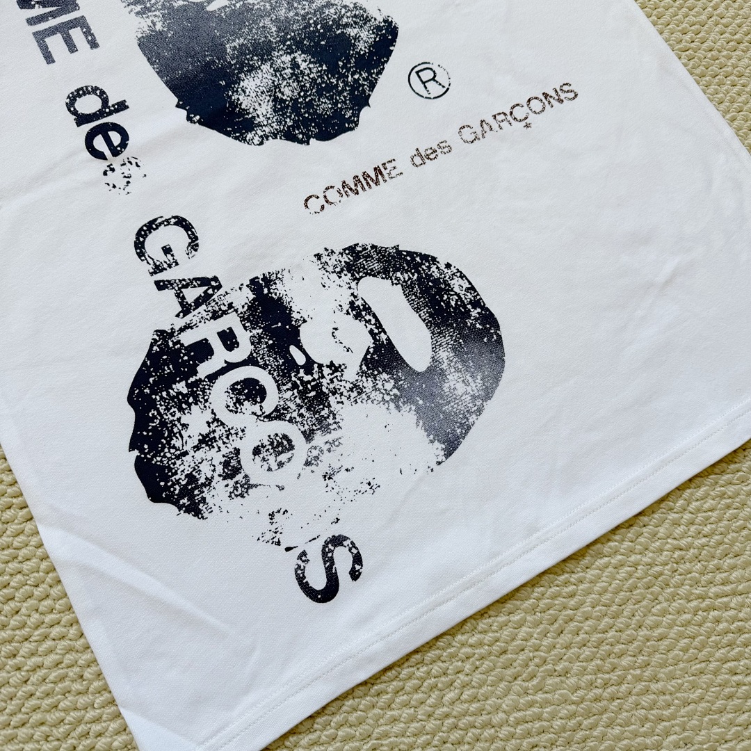 Bape x CDG tee - Image 22