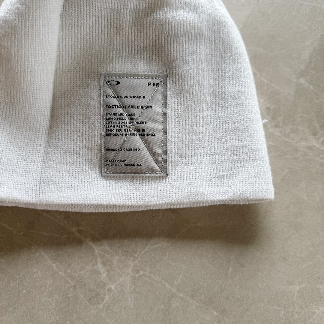 Unbranded OK Beanie - Image 8