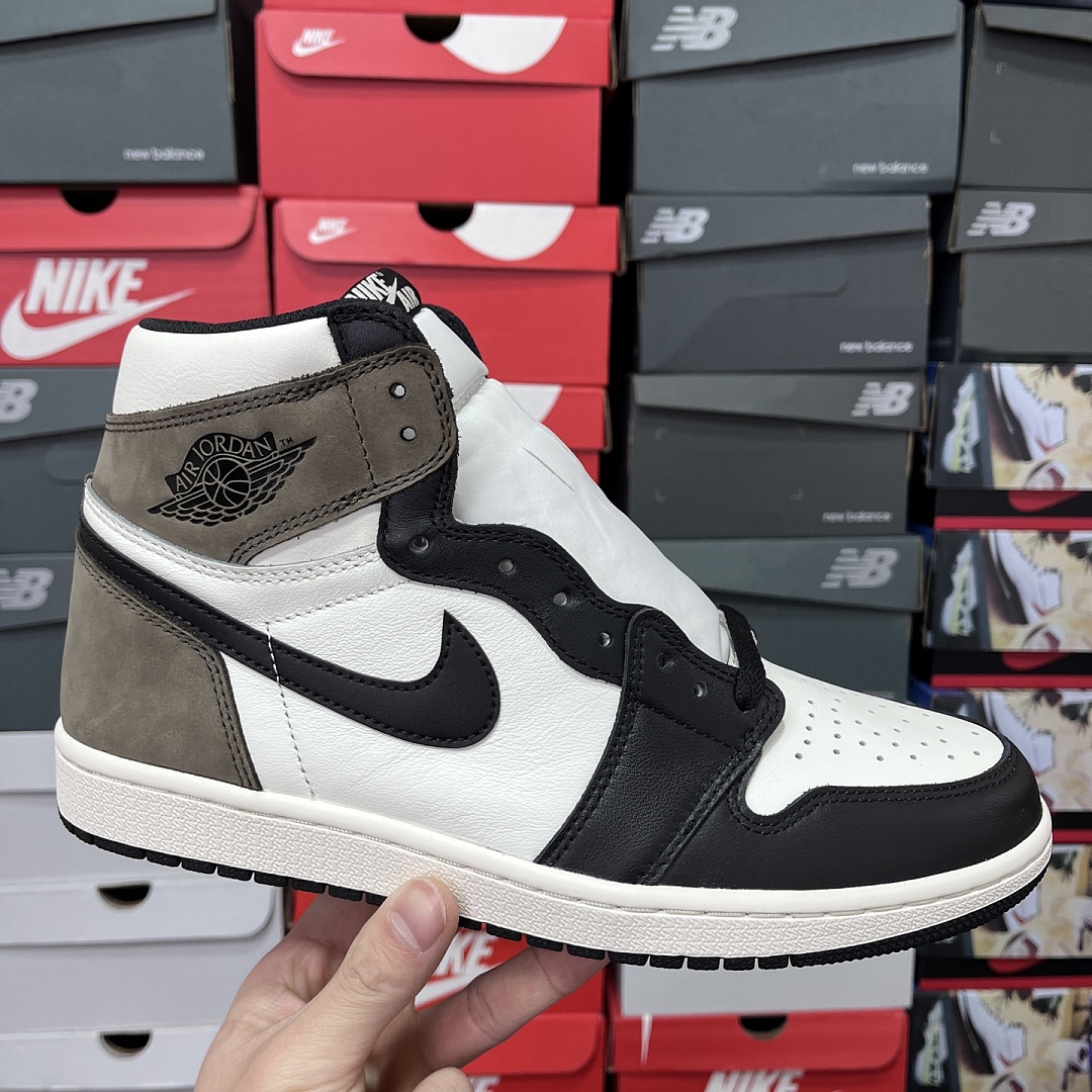 Nike Dark Mocha 1 High - Image 7
